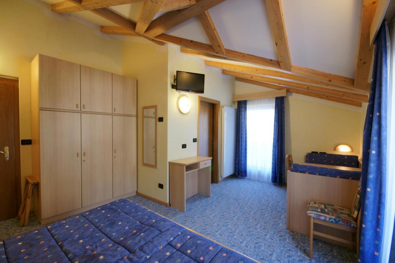 Berg Hotel Latemar Spitze Vigo di Fassa Luaran gambar