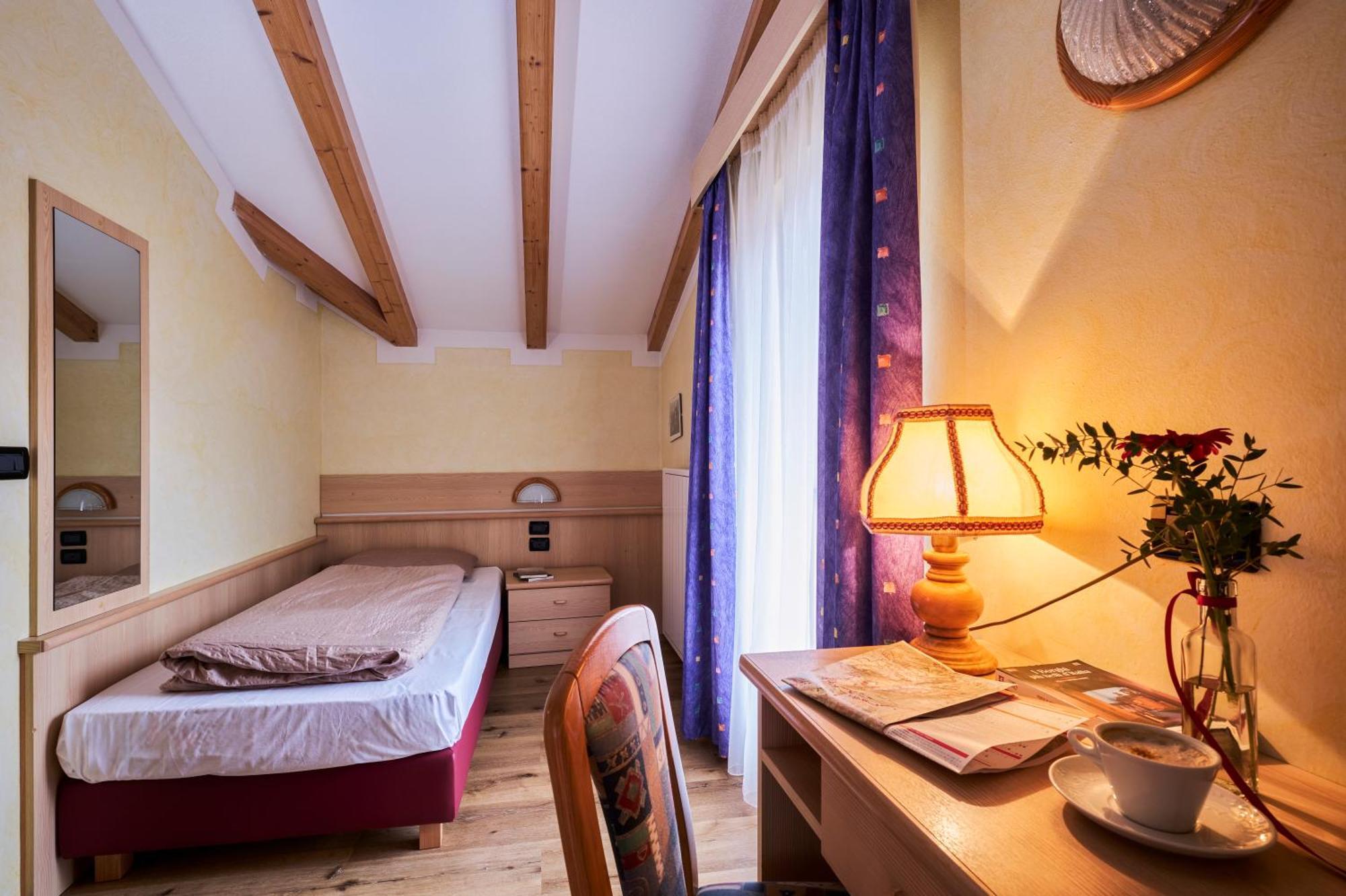 Berg Hotel Latemar Spitze Vigo di Fassa Luaran gambar